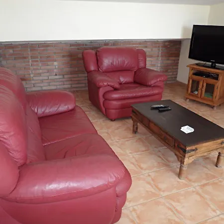 Carabeo 68a Menyber Apartment